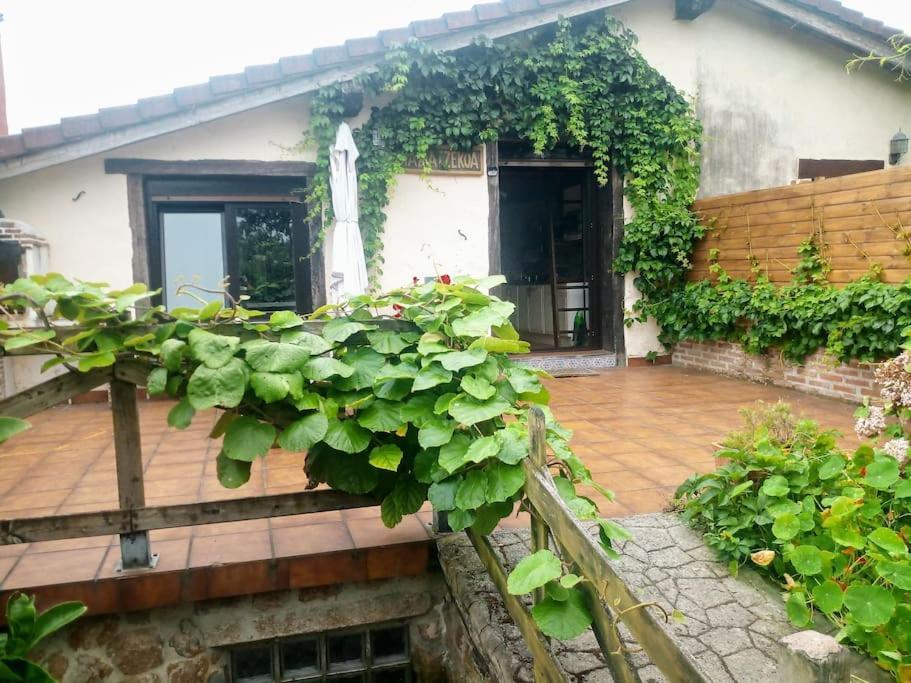 Casa Con Jardin Y Terraza Privados, Cerca Del Mar Villa Ea Exterior photo